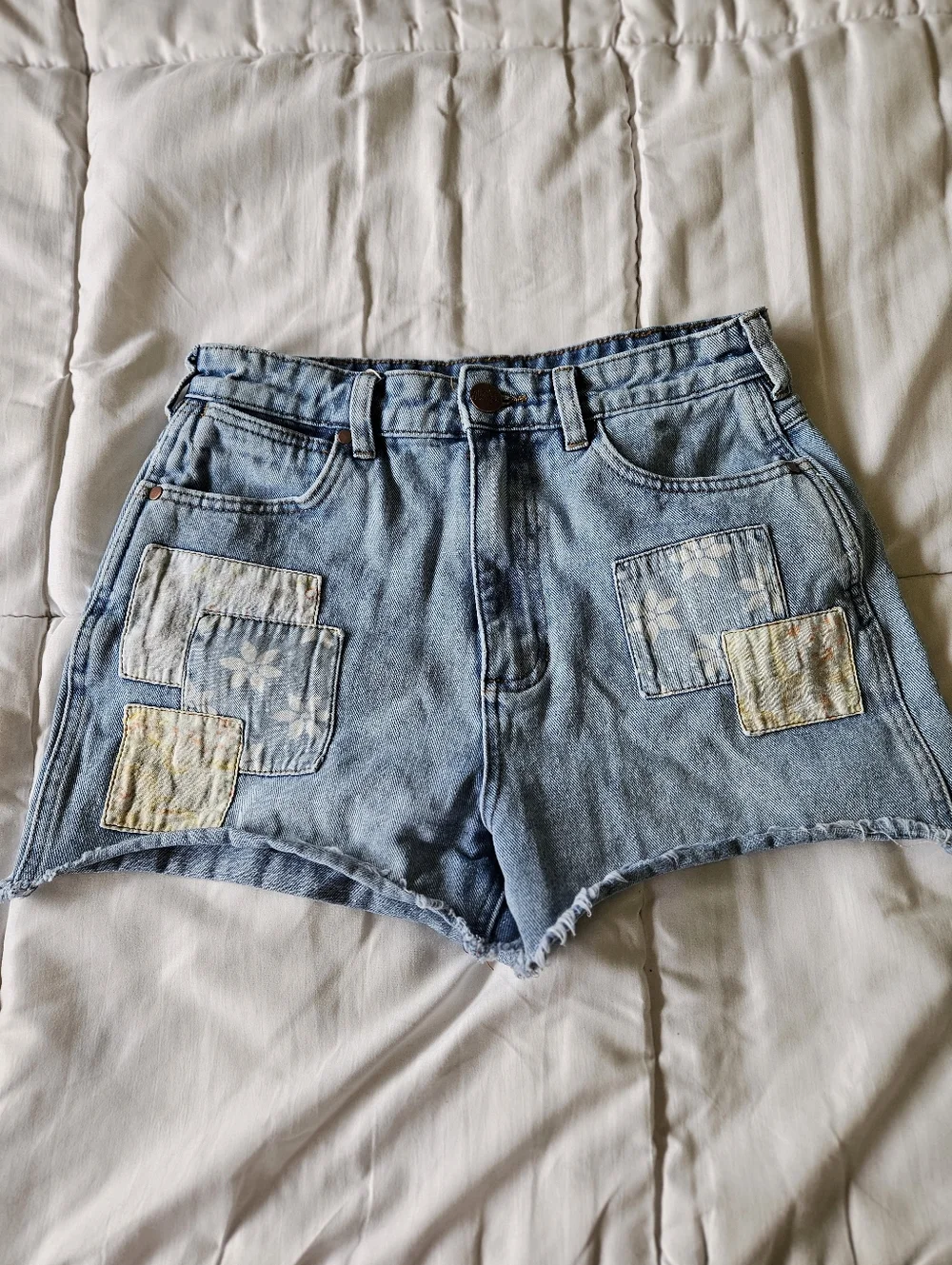 Billabong x Wrangler Showdown Patchwork Cut-Off Shorts - Size 26